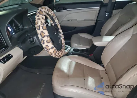 2017 Hyundai Elantra Se z USA, uszkodzony, nr VIN 5NPD84LF0HH088418